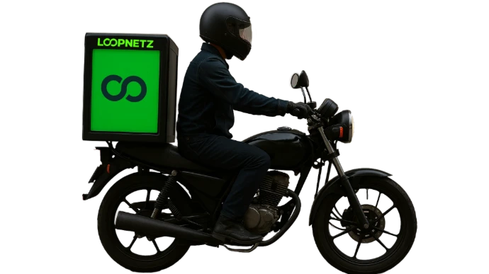 Formatos publicitarios LoopNetz: pantallas LED en autos y motos con geolocalización en tiempo real. Formatos publicitarios de LoopNetz con pantallas LED en carros y motos: delivery box.